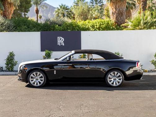 2017 Rolls-Royce Dawn 