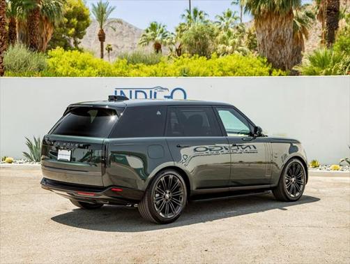 2025 Land Rover Range Rover P400 SE 7 Seat