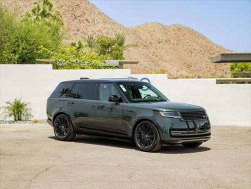 2025 Land Rover Range Rover P400 SE 7 Seat