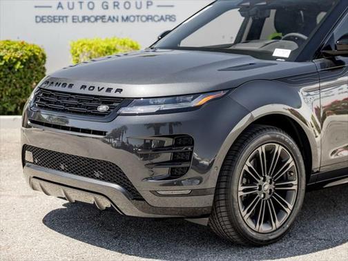 2026 Land Rover Range Rover Evoque Dynamic SE