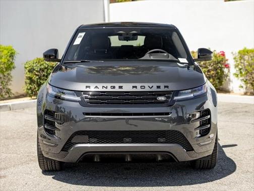 2026 Land Rover Range Rover Evoque Dynamic SE