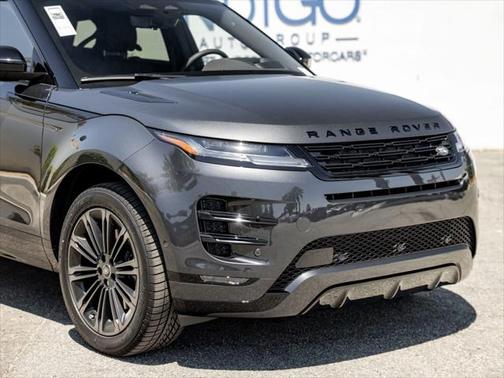 2026 Land Rover Range Rover Evoque Dynamic SE