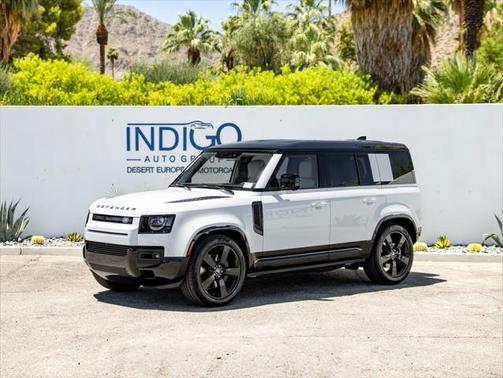 2025 Land Rover Defender 110 P500 X-Dynamic SE