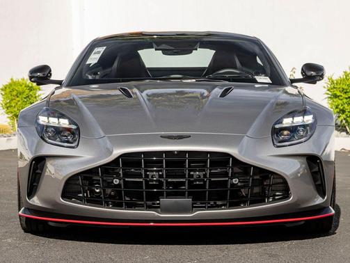 Aluminite Silver 2026 Aston Martin Vantage S