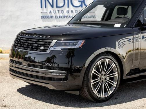 2025 Land Rover Range Rover P400 SE