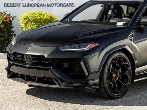 2023 Lamborghini Urus Performante