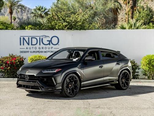 2023 Lamborghini Urus Performante