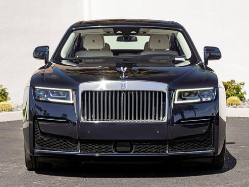 Midnight Sapphire 2022 Rolls-Royce Ghost