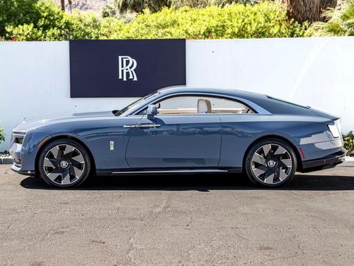Wittering Blue 2025 Rolls-Royce Spectre