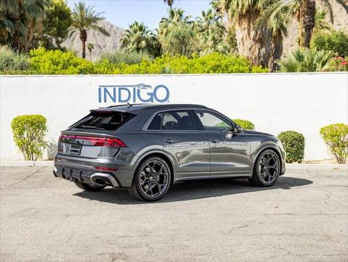 2025 Audi RS Q8 4.0T