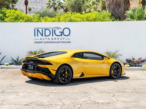 2021 Lamborghini Huracan EVO Coupe