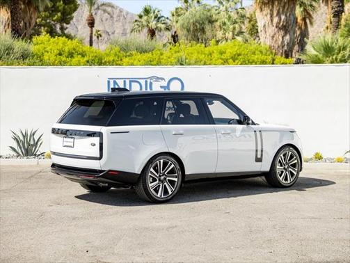 2023 Land Rover Range Rover P530 SE