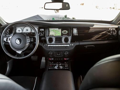 2018 Rolls-Royce Dawn Convertible