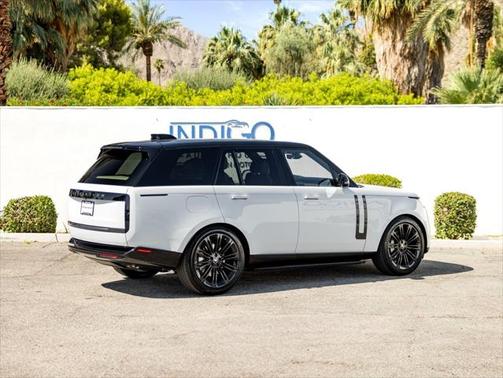 2025 Land Rover Range Rover P530 SE