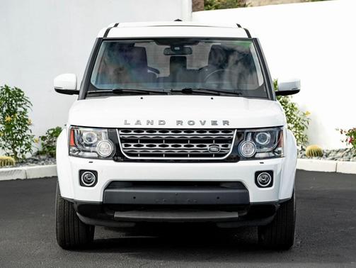 2016 Land Rover LR4 Base