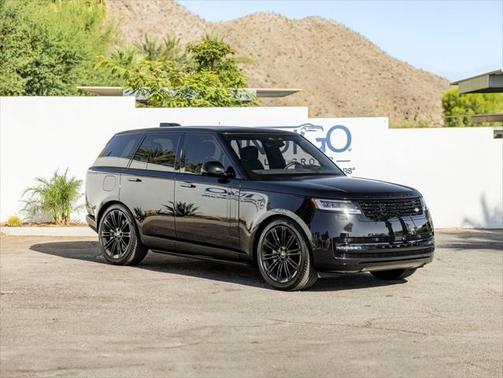 2024 Land Rover Range Rover P530 SE