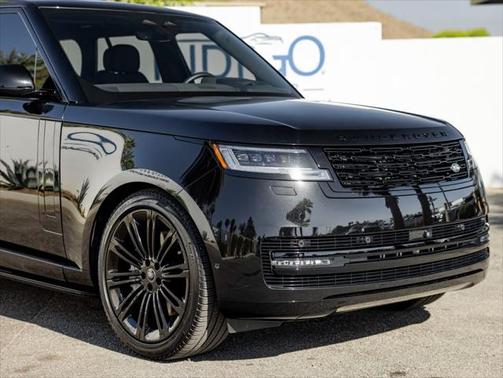 2024 Land Rover Range Rover P530 SE