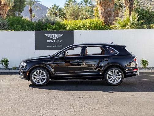2022 Bentley Bentayga V8