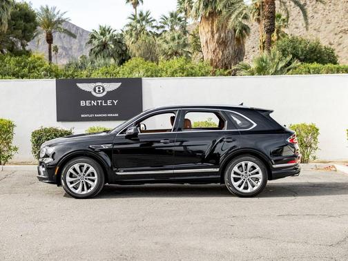 2022 Bentley Bentayga V8