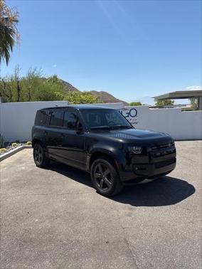 2024 Land Rover Defender 110 V8