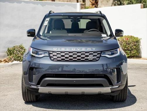 2025 Land Rover Discovery P300 S