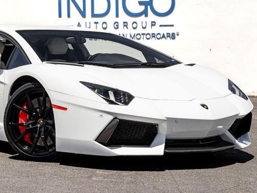 White 2014 Lamborghini Aventador LP700-4