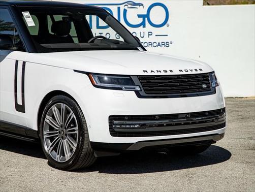2025 Land Rover Range Rover P530 SE