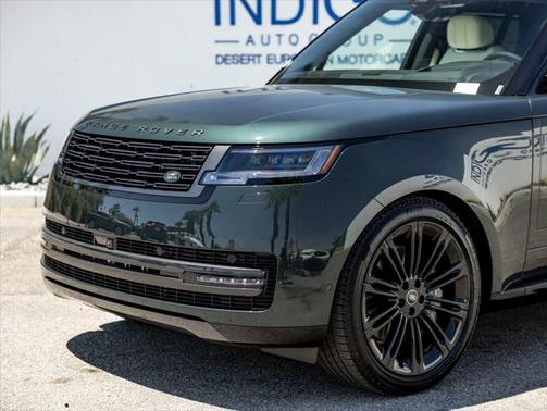 2025 Land Rover Range Rover P530 SE