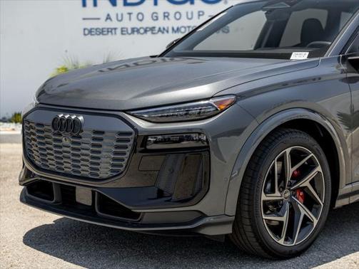 2025 Audi SQ6 e-tron Premium Plus quattro