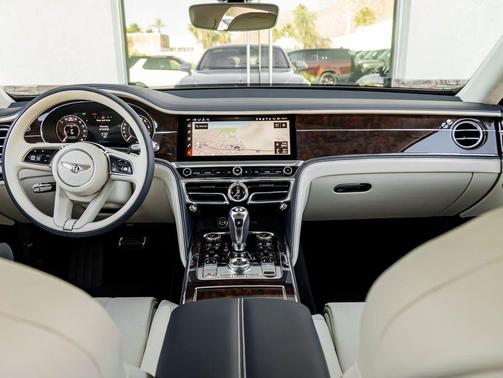 Moonbeam 2026 Bentley Flying Spur V8