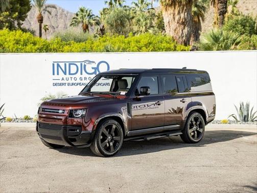 2025 Land Rover Defender 130 P400 X-Dynamic SE