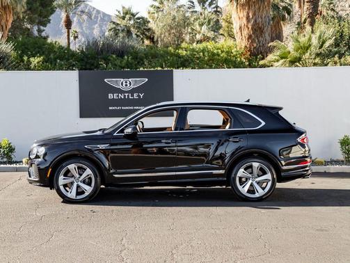 2023 Bentley Bentayga V8