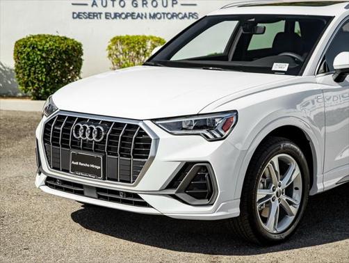 2024 Audi Q3 45 S line Premium Plus