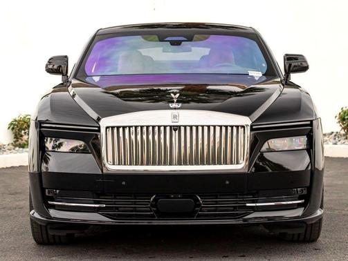 Black Diamond 2024 Rolls-Royce Spectre