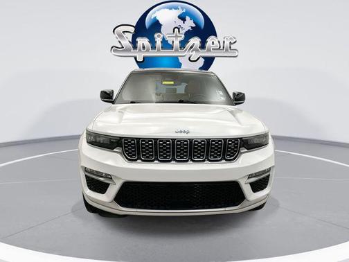 2022 Jeep Grand Cherokee 4xe Summit