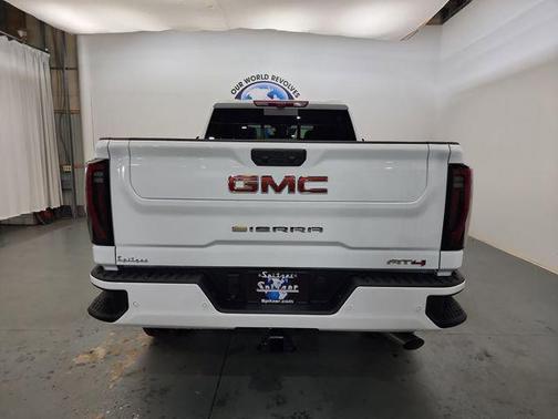 2026 GMC Sierra 2500 AT4