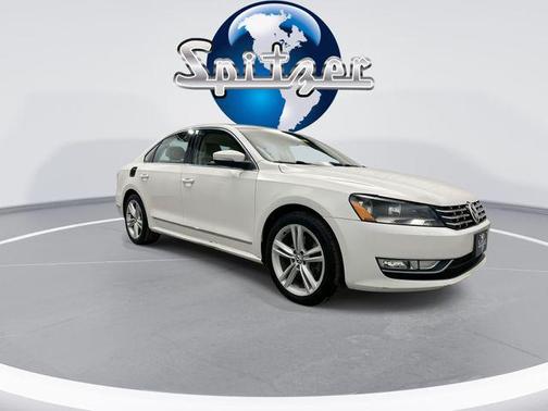 2014 Volkswagen Passat 2.0L TDI DSG SEL Premium