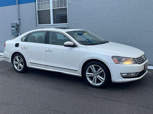 2014 Volkswagen Passat 2.0L TDI DSG SEL Premium