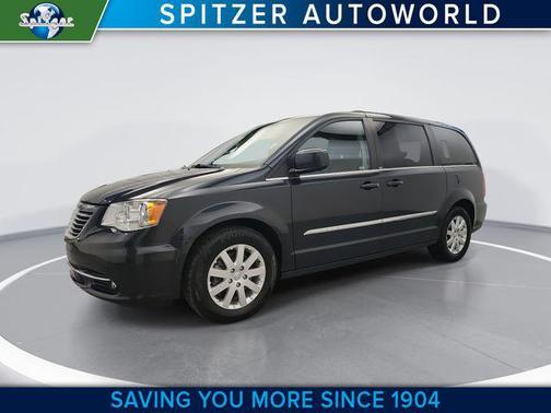 2014 Chrysler Town & Country Touring