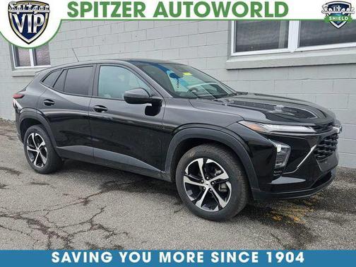 Mosaic Black Metallic 2024 Chevrolet Trax FWD 1RS