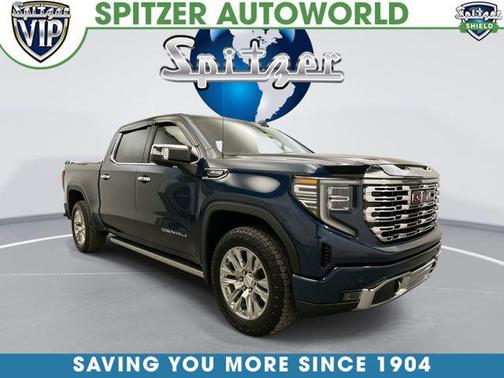 Pacific Blue Metallic 2022 GMC Sierra 1500 Denali