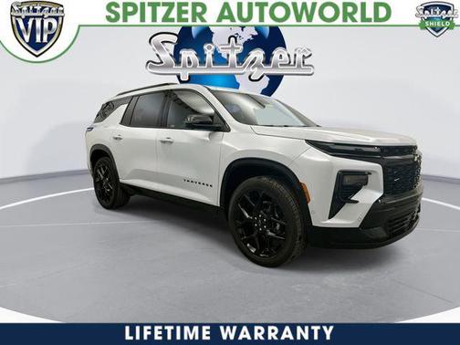 Polar White Tricoat 2026 Chevrolet Traverse RS