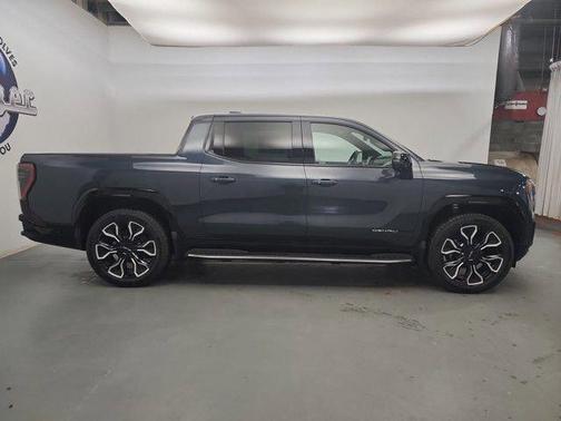 2025 GMC Sierra EV Extended Range Denali