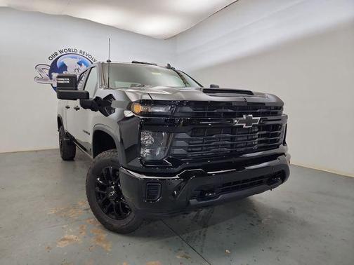 2026 Chevrolet Silverado 2500 Custom