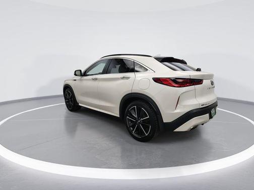 2022 INFINITI QX55 ESSENTIAL