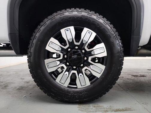 2025 GMC Sierra 2500 Denali