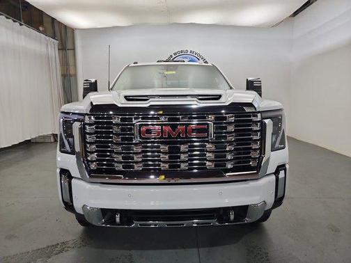 2025 GMC Sierra 2500 Denali