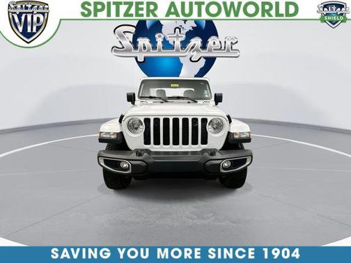 Bright White Clearcoat 2022 Jeep Gladiator Sport S