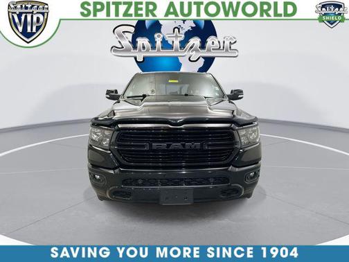 Diamond Black Crystal Pearlcoat 2019 RAM 1500 Big Horn