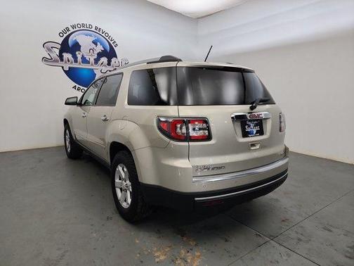 2015 GMC Acadia SLE-2